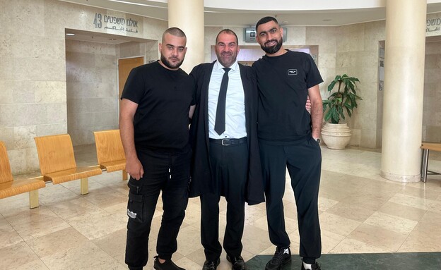 עו"ד אורי בן נתן והנאשמים שזוכו עו"ד אורי בן נתן והנאשמים שזוכו