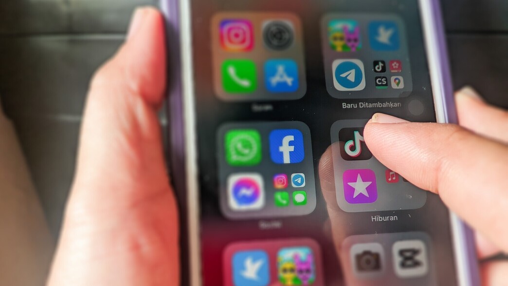 אפליקציות, רשתות חברתיות אפליקציות, רשתות חברתיות