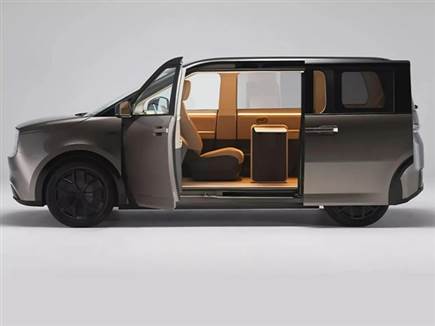 יותר תצוגת יכולות אלקטרוניות מאשר כוונות לייצר רכב (צילום: ספורט 5)