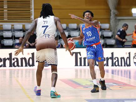 רונאלדו של רמת גן (אלן שיבר)