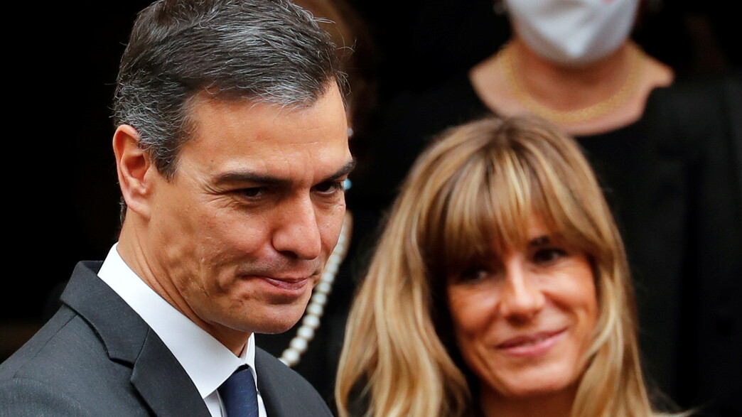 ראש ממשלת ספרד פדרו סנצ'ס ואשתו