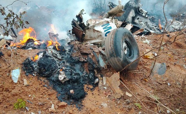 מטוס תיירים התרסק בקניה מטוס תיירים התרסק בקניה