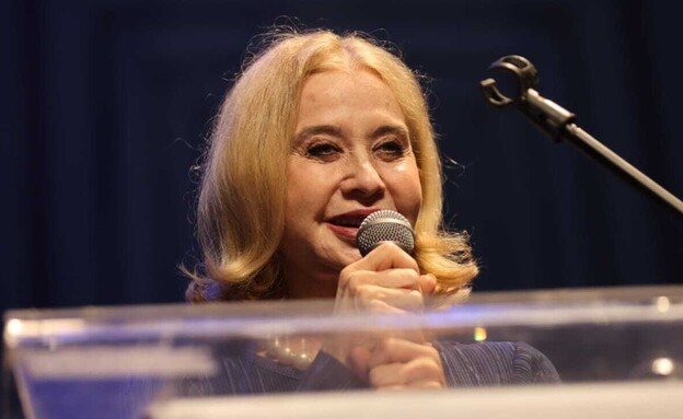 סנדרה שדה בטקס פרסי אמ"י סנדרה שדה בטקס פרסי אמ"י