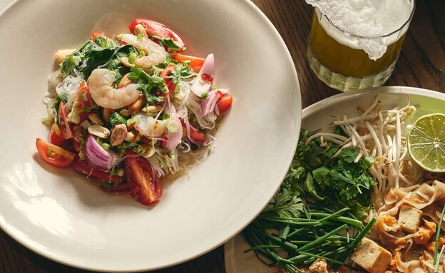 צהריים תאילנדיים בלופט צהריים תאילנדיים בלופט