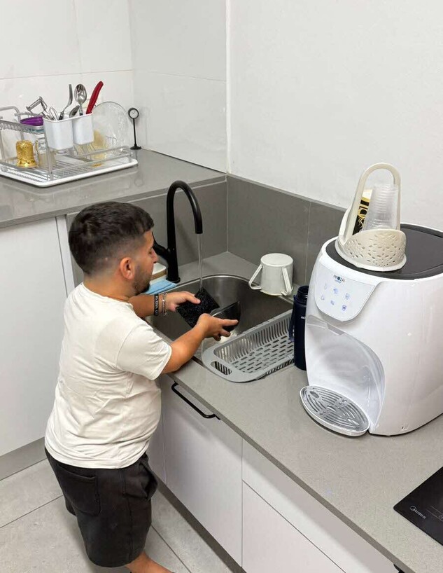 אלעד צפני בית מונגש