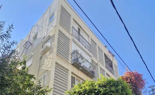 רחוב שפינוזה 23 בתל אביב (צילום: עידן חולי, "עידן לנדל"ן")