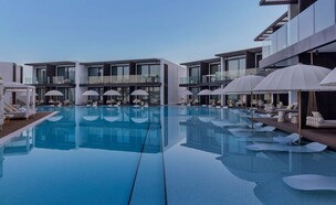 בריכה, מלון קיימא (צילום: אסף פינצ'וק)