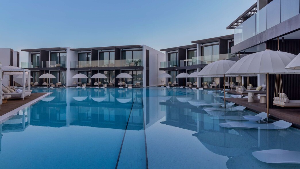 בריכה, מלון קיימא בריכה, מלון קיימא