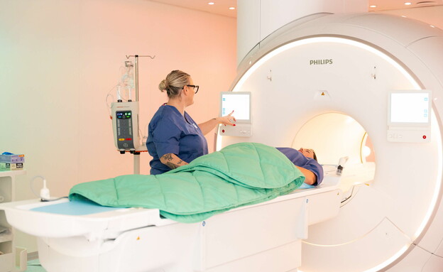 MRI