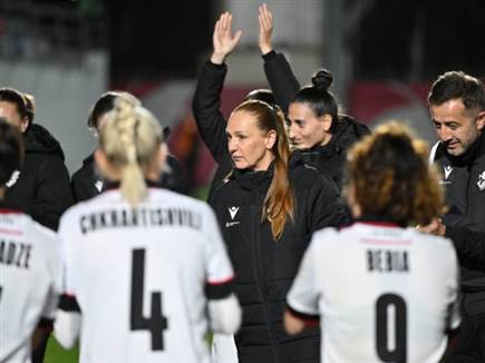 (ההתאחדות הגיאורגית לכדורגל) (צילום: ספורט 5)