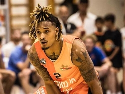 (עודד קרני) (צילום: ספורט 5)