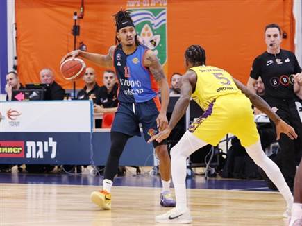 בראשון ניסה לשוב לקצב (אלן שיבר)