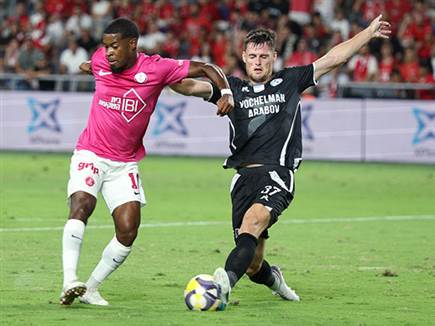 סילבה בהתקפה (אלן שיבר)