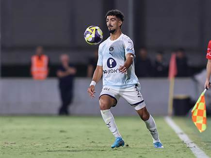 רוי רביבו. עוד משחק מוצלח של מגן נבחרת ישראל (מאור אלקסלסי)