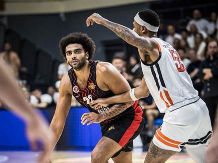 משחק הפכפך במיוחד התפתח בבית מכבי (עודד קרני)