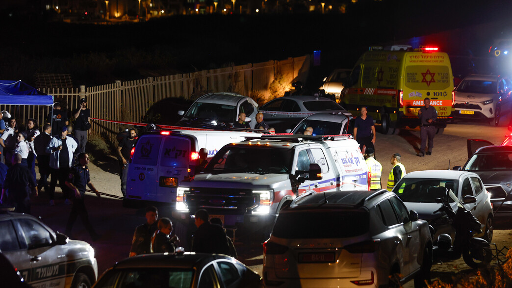 חיפושים אחר הפצ"רית יפעת תומר ירושלמי בחוף הצוק חיפושים אחר הפצ"רית יפעת תומר ירושלמי בחוף הצוק