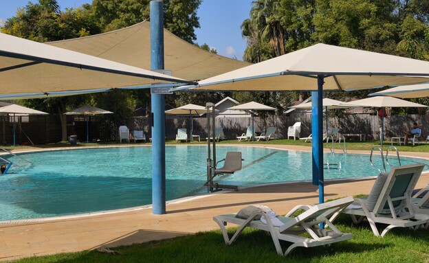 הווילג' - מלון מטיילים על הירדן