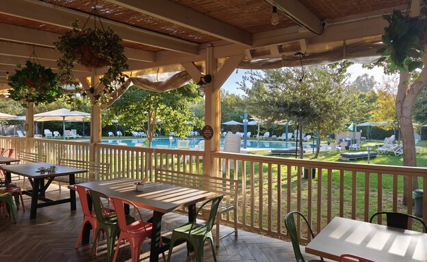 הווילג' - מלון מטיילים על הירדן