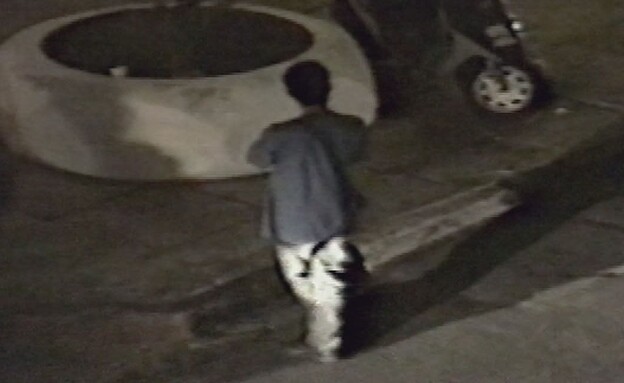 יגאל עמיר דקות לפני הרצח, מתוך התיעוד המשופר