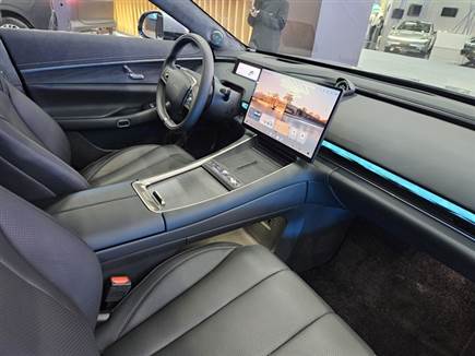 תאי נוסעים איכותיים ומאובזרים