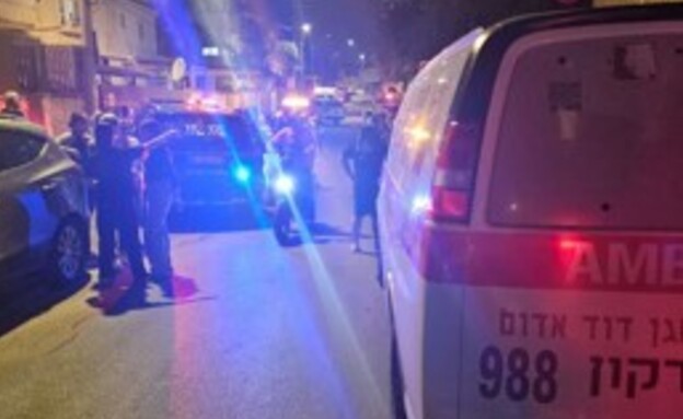 הזירה ברעננה (צילום: דוברות המשטרה)