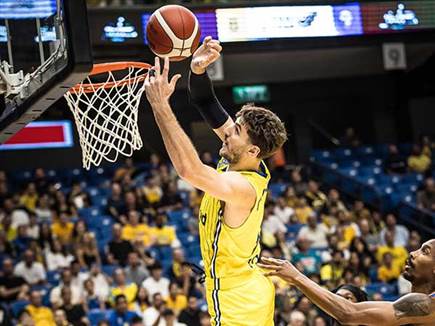 סורקין - שוב הוביל לניצחון (עודד קרני)