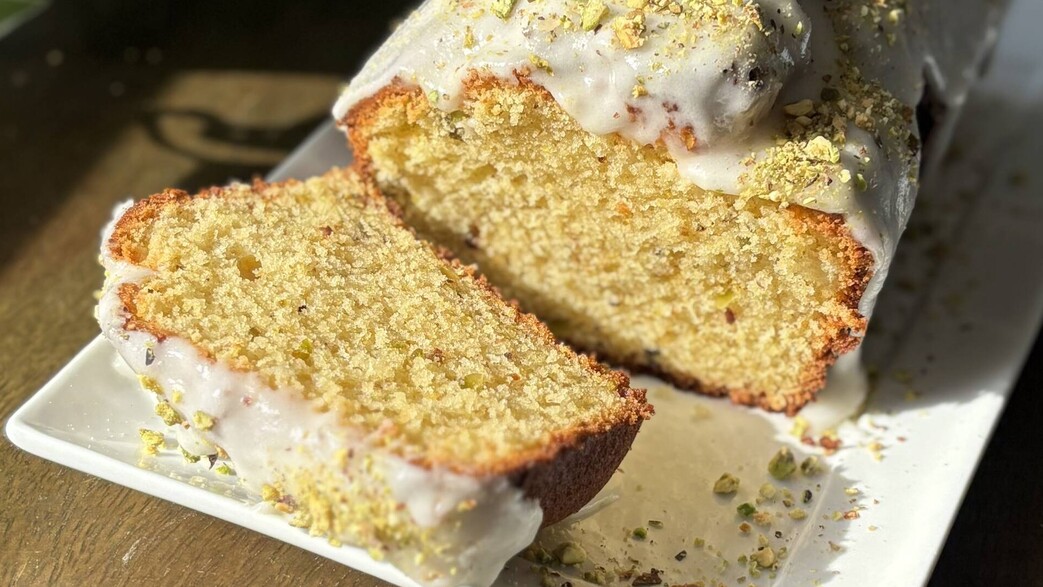 עוגת לימון ופיסטוק