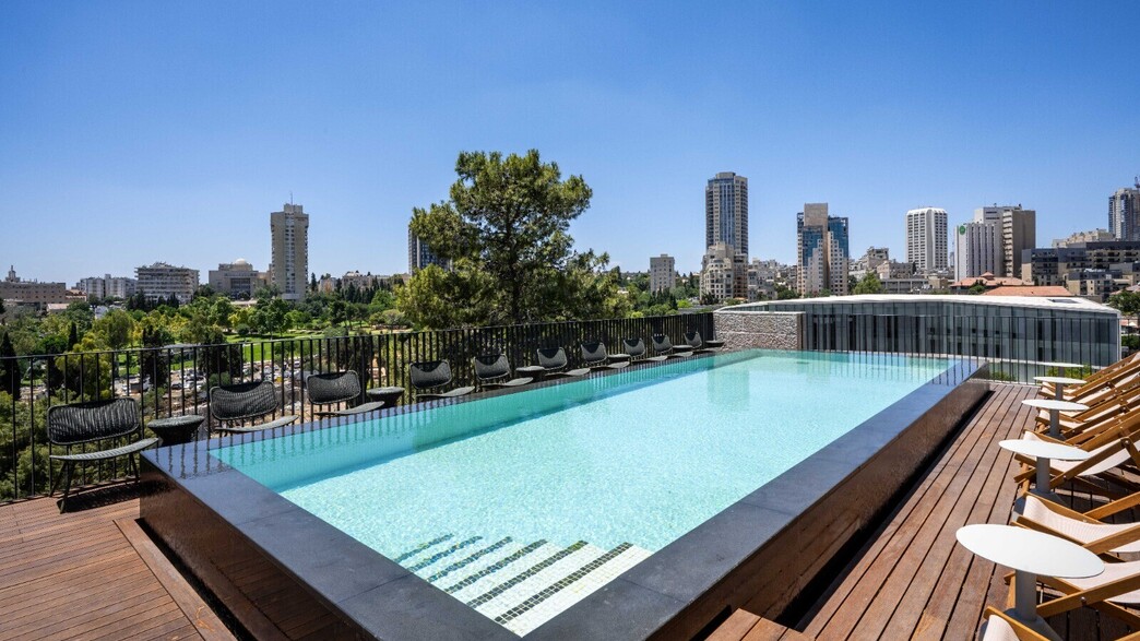 בריכת מלון נוצ'ה פתאל ירושלים 