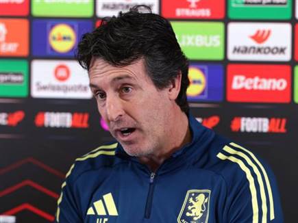 (אסטון וילה) (צילום: ספורט 5)