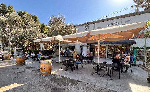 יקב ג'רוז עגלת קפה פתח תקווה 