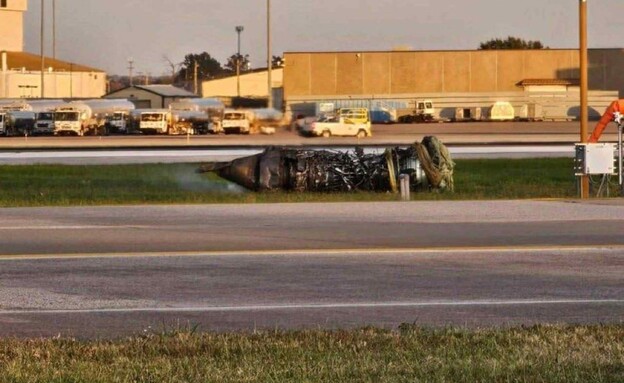 המנוע שנפל ממטוס המטען בהתרסקות בלואיוויל, קנטקי