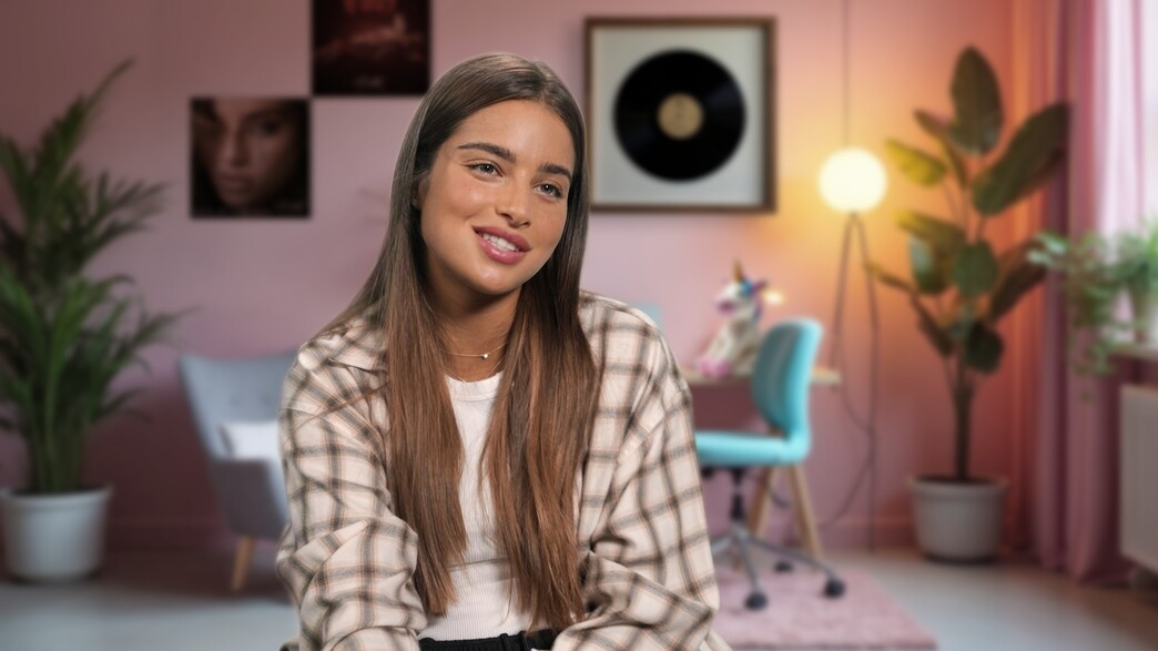 "אני נועה קירל"