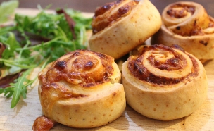 שבלולי פיצה (צילום: אסתי רותם, mako אוכל)