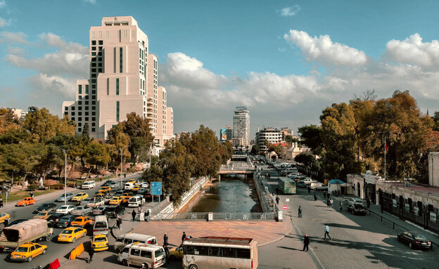 סוריה תעלה (צילום: mohammad alzain, shutterstock)