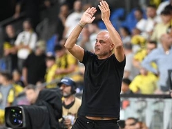 (ברני ארדוב) (צילום: ספורט 5)