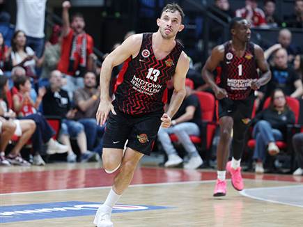 בינגו של הקבוצה מהבירה (אלן שיבר)