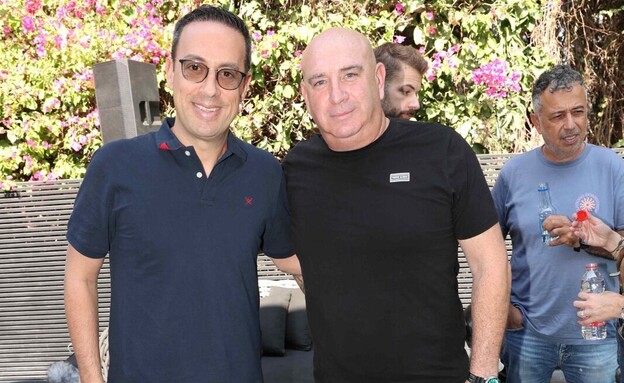 ניב רסקין, ניר דבורי באירוע השקת הספר שלו ניב רסקין, ניר דבורי באירוע השקת הספר שלו