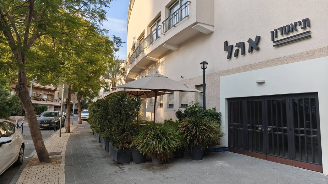 מלון בקסטייג'