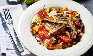 דג וירקות של ניצן אהרן (צילום: נמרוד סונדרס)