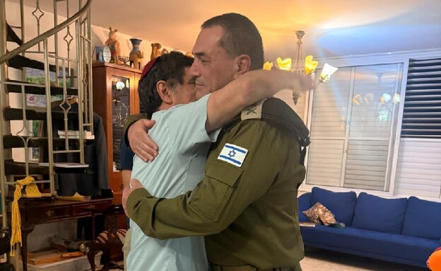 הרמטכ"ל בפגישה עם משפחת גולדין