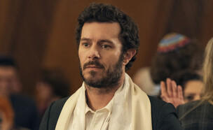 רק לא זה, אדם ברודי (צילום: ERIN SIMKIN, Netflix)