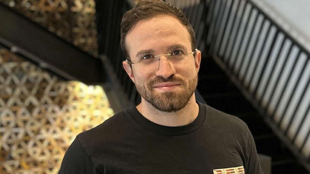 יוני אלון יוני אלון