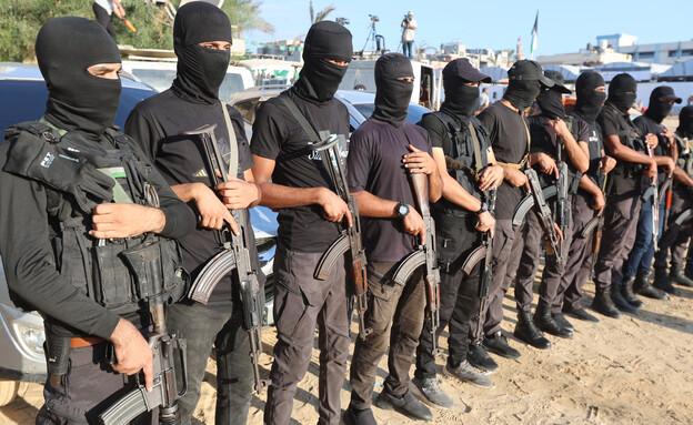 חמושים בעזה