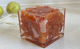 ריבת אגסים בתנור (צילום: יעל קצב)