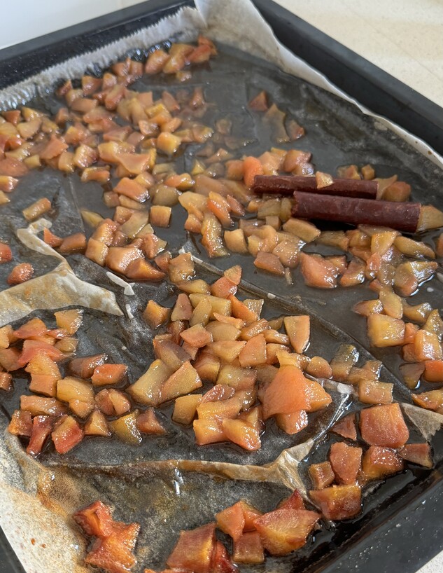 ריבת אגסים בתנור (צילום: יעל קצב)