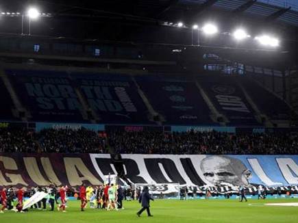 פפ זכה לתפאורה (Photo by Carl Recine/Getty Images)