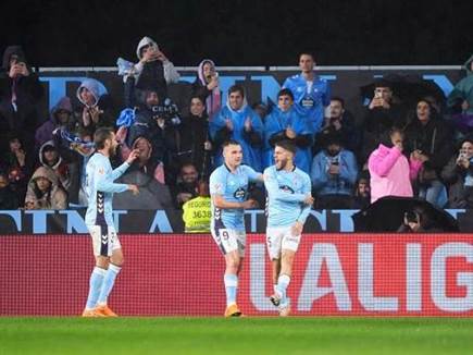 קאררה ענה תוך 2 דקות (Photo by MIGUEL RIOPA/AFP via Getty Images)