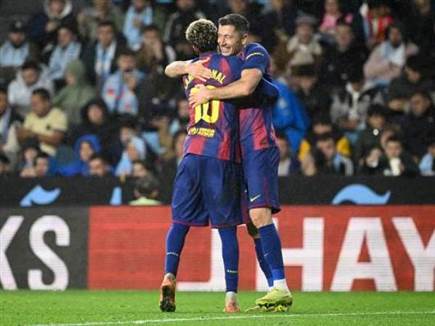 ורוברט סגר את הטקס (Photo by MIGUEL RIOPA/AFP via Getty Images)