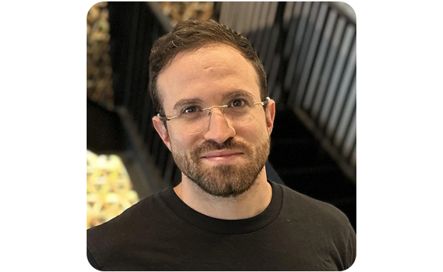 יוני אלון יוני אלון