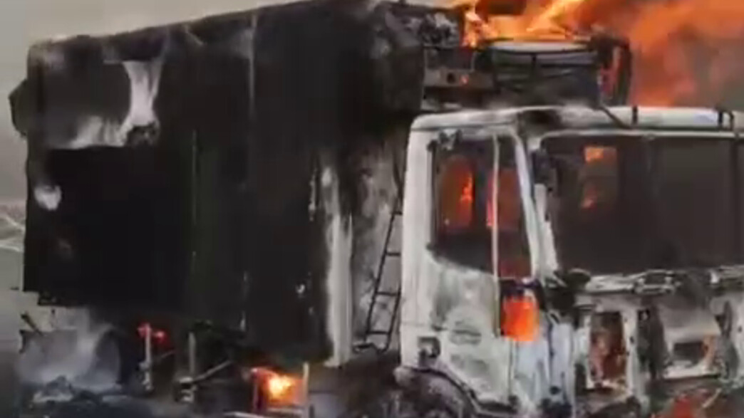 עשרות מתנחלים פשטו ושרפו מפעל פלסטיני